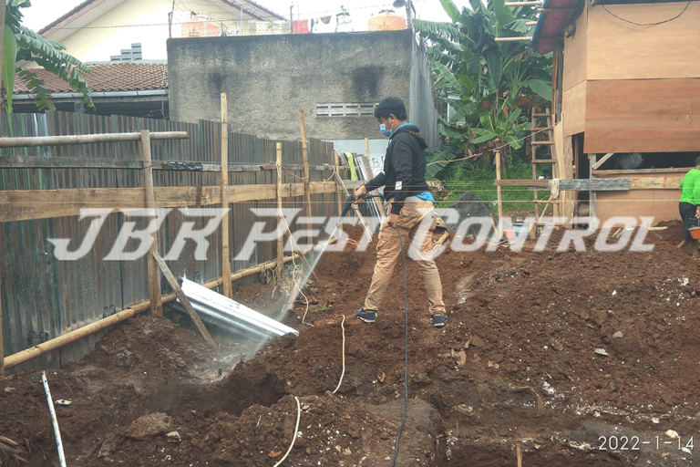 jasa anti rayap pra kontruksi bekasi2