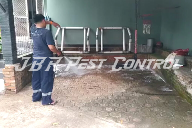 Jasa Anti Rayap Sprayer di Kemang Bogor